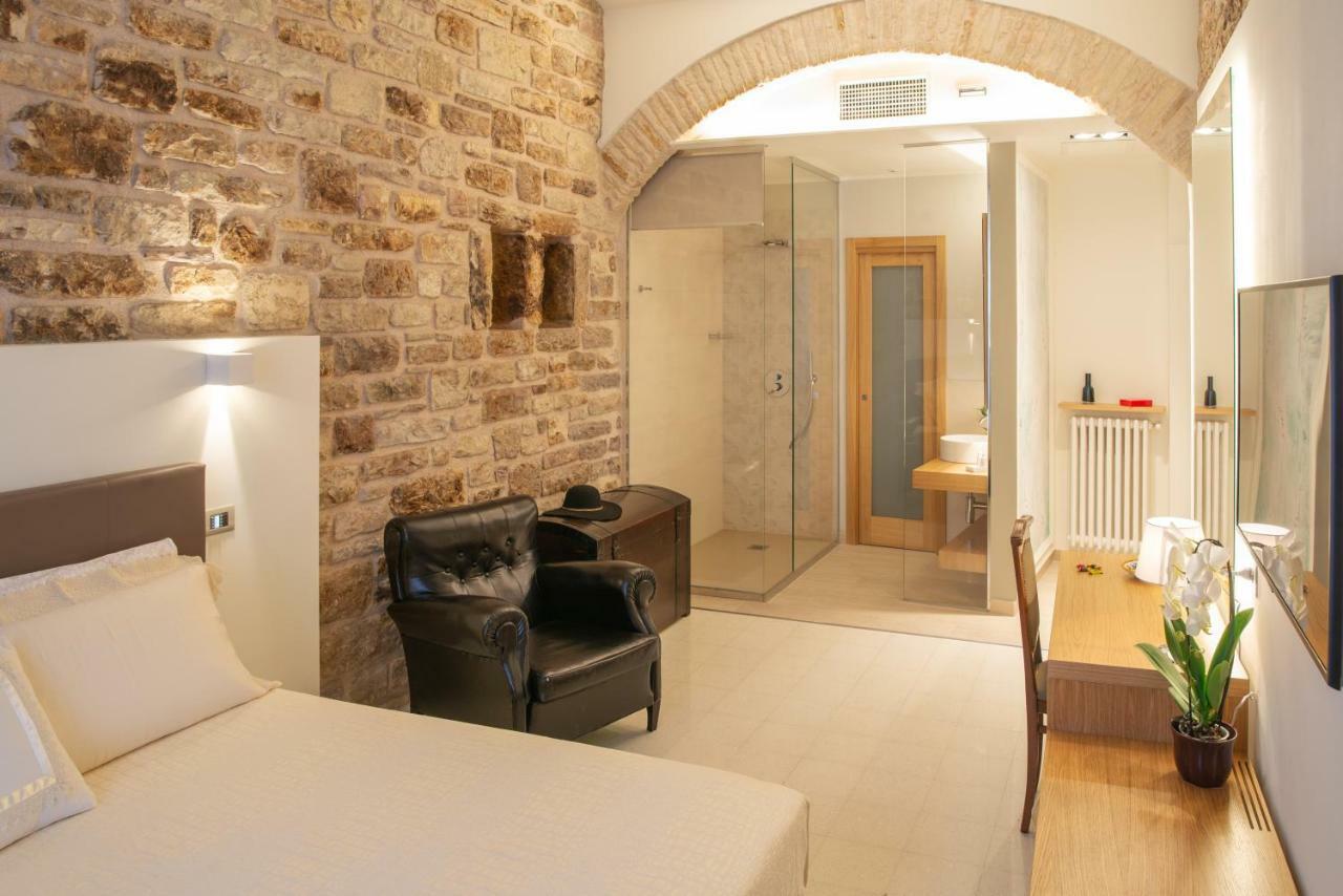 Portica10 Bed and Breakfast Assisi Buitenkant foto