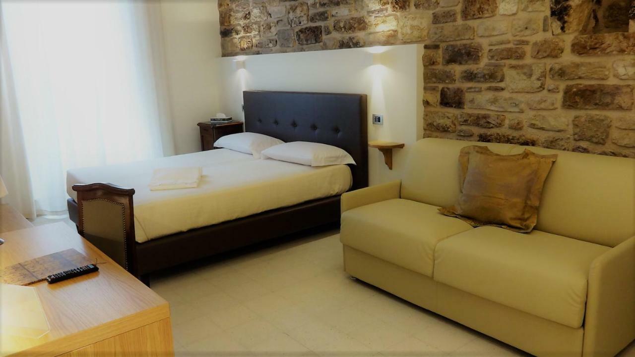 Portica10 Bed and Breakfast Assisi Buitenkant foto
